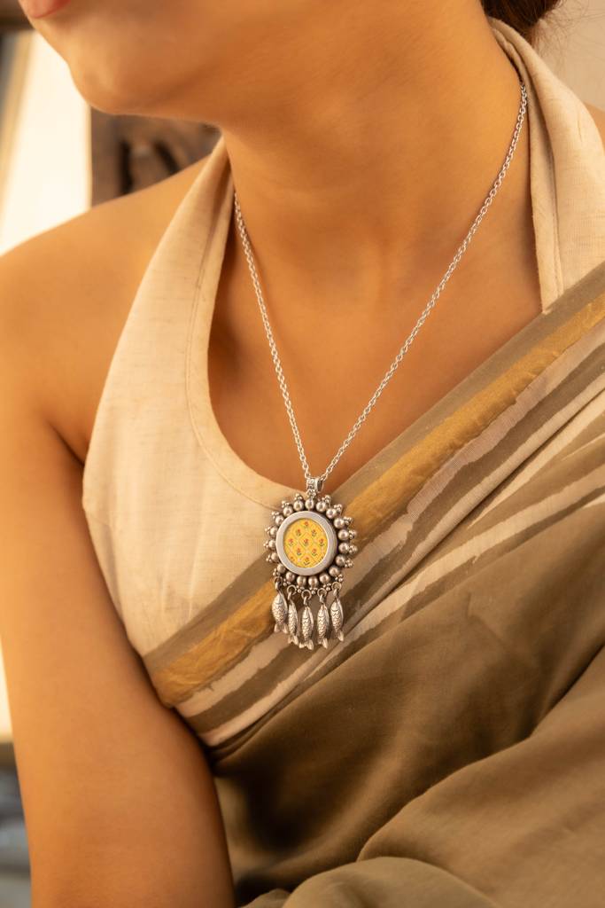 925 Sterling Silver Mizoya Fish Drop Handpainted Pendant : SN18199
