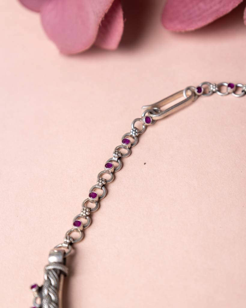 Tattva Braid Knot Detailed Jadau Hasli : SN204011