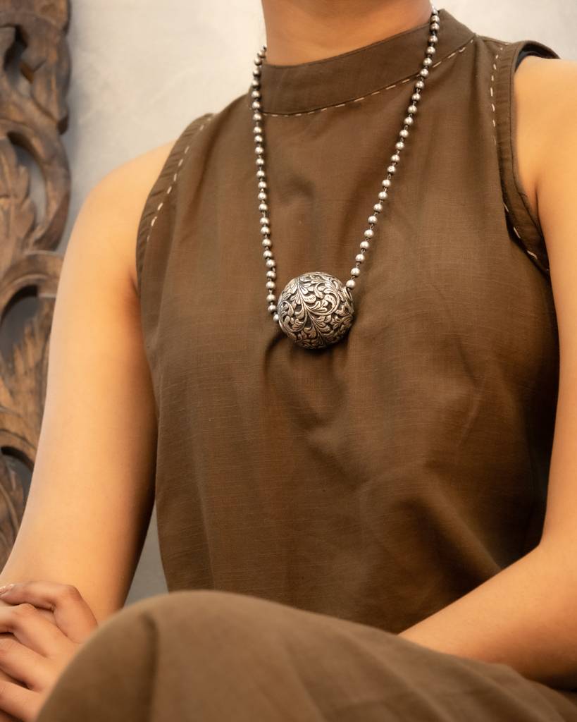 Mizoya Detailed Chitai Ball Classic Necklace : SN2106-1-1