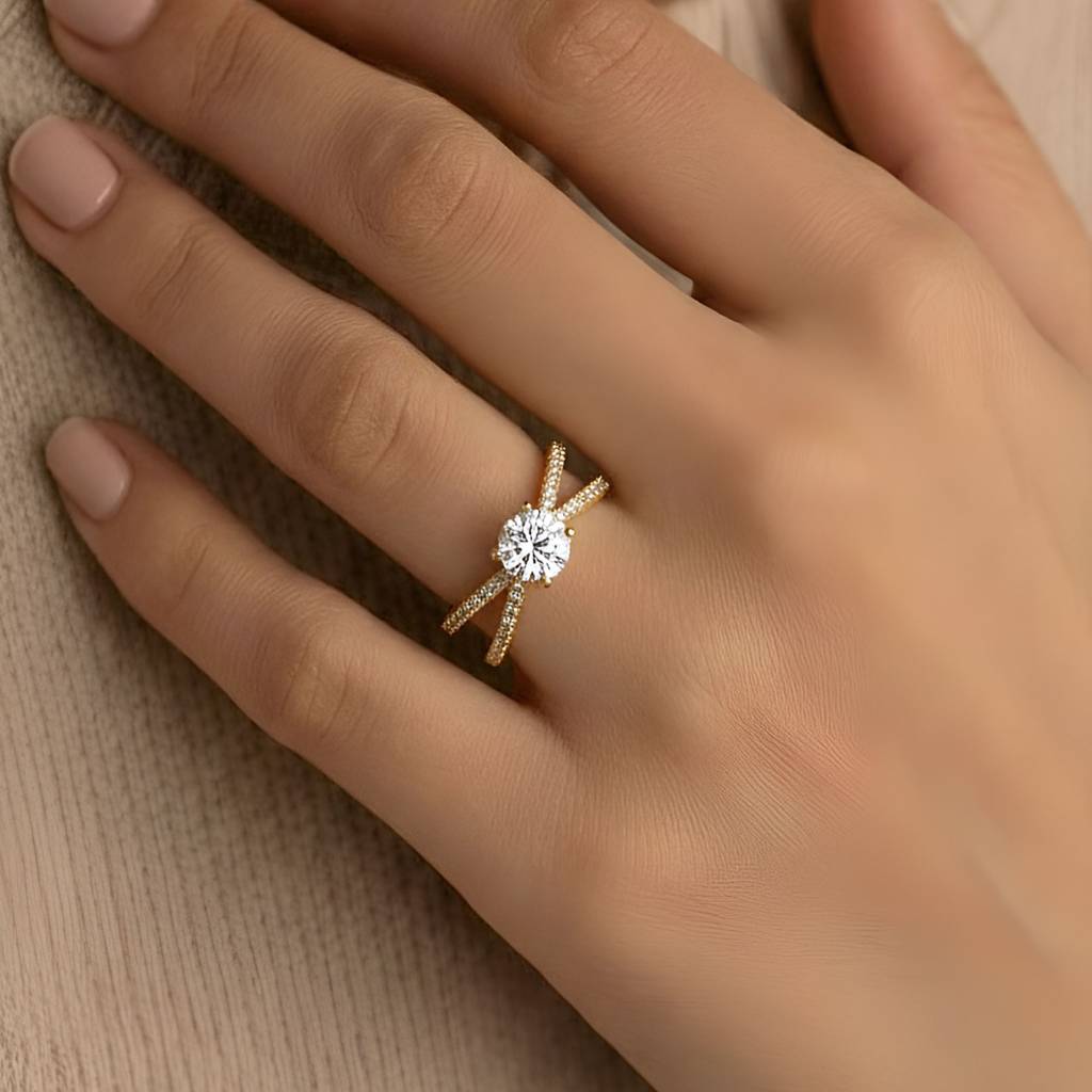 Forever Gleam Solitaire Gold-Plated Adjustable Ring : HSPS60MB1400