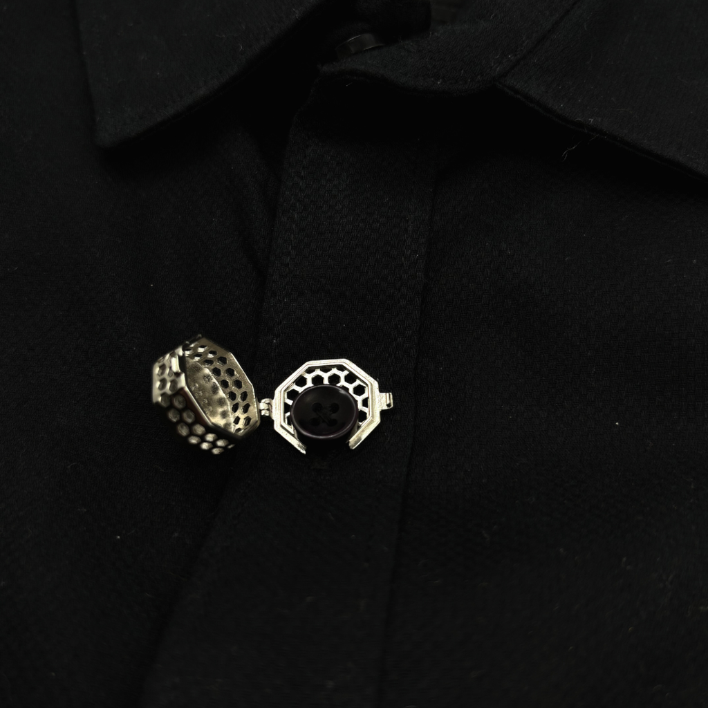 Silver Hexa Button Cover : SS219