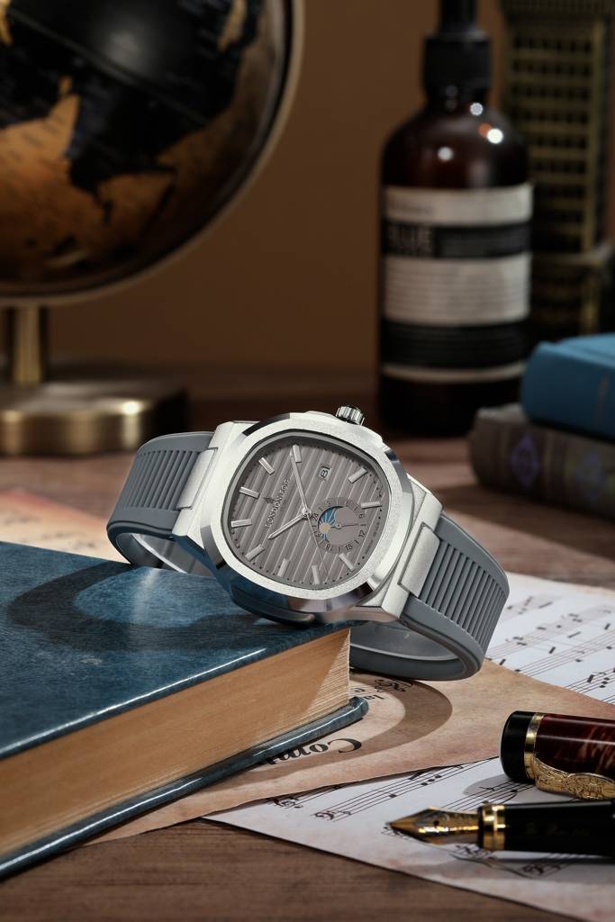 Greenwich Collection Analog Quartz Watch For Men With Textured Cushion-Shaped Dial, Date Display, 24-Hour Day-Ni : LFM10018-04
