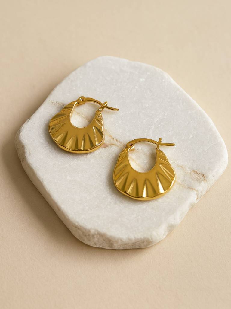 Gold Mia Hoops Â 18K Gold Plated 316L Stainless Steel | Everyday Anti-Tarnish Earrings : ATE633GMH