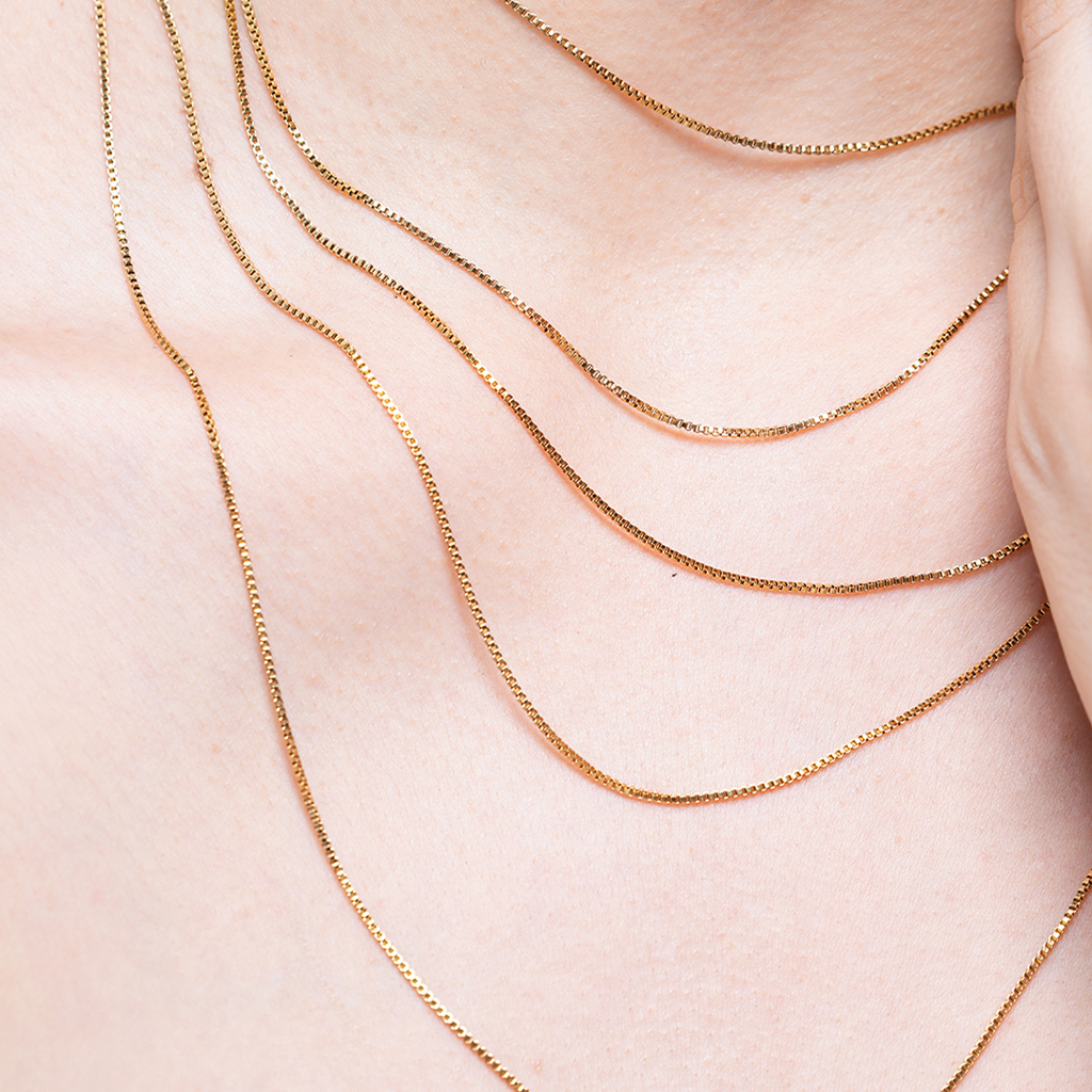 Multi-Layer Box Chain Necklace : CAO0077JND