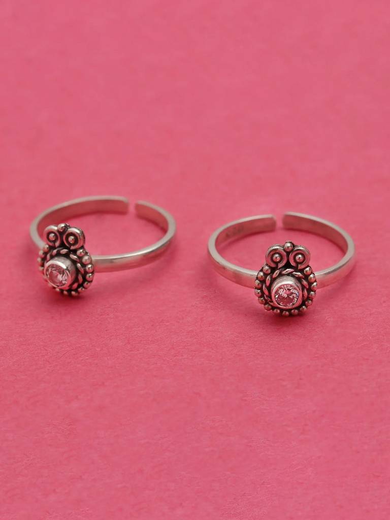 Silver Stoned Toe Ring : U100SO010TR0114