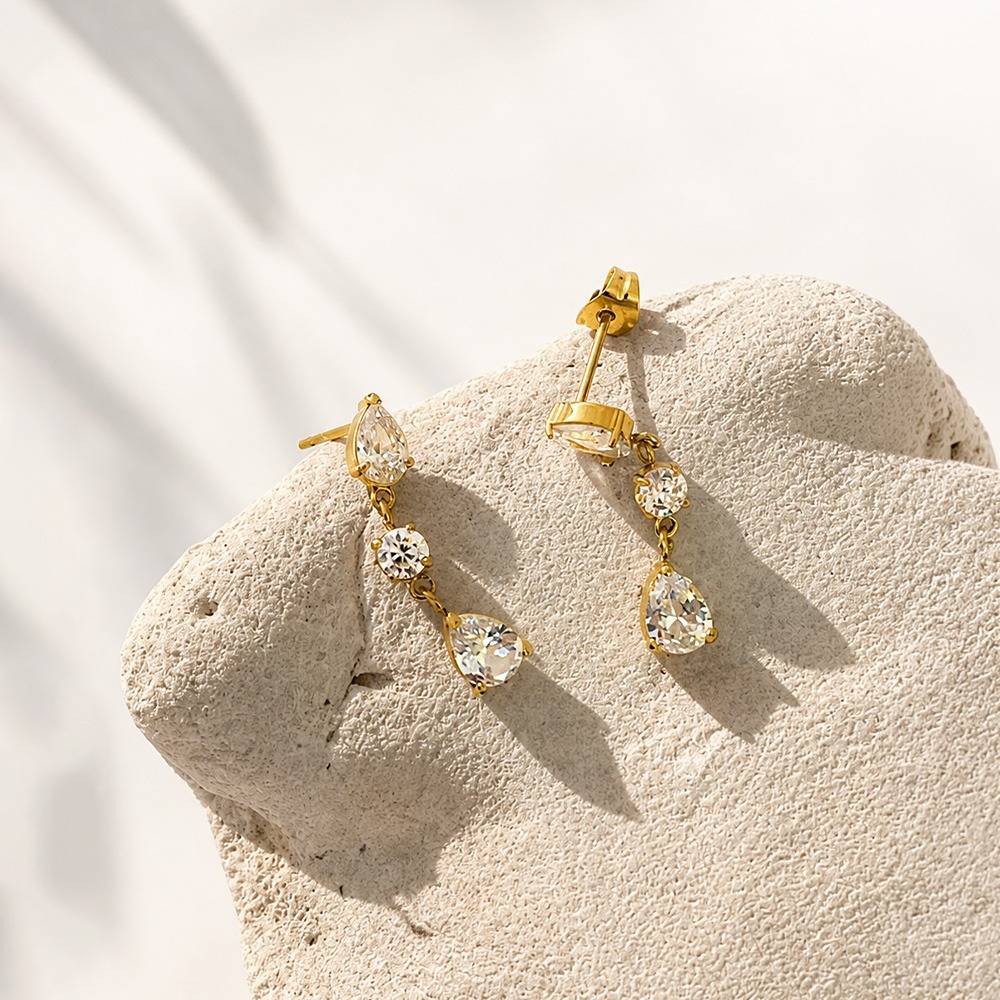 Women 18K Yellow Gold-Plated Cz Stone Drop Earrings : 101180