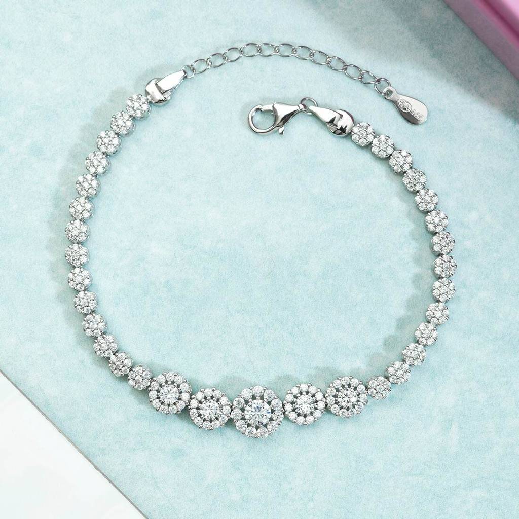 Dazzling Adjustable 925 Silver Bracelet : BR-80113