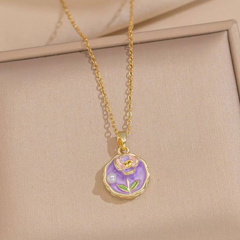 Stylish Resin Art Smart Look Pink Round Shape Pendant With Anti Tarnish Gold Plated Chain : 118306
