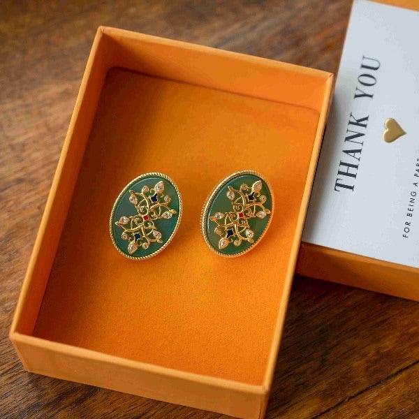 Reflection Of You Green Onyx Stud Earrings : HE942GM