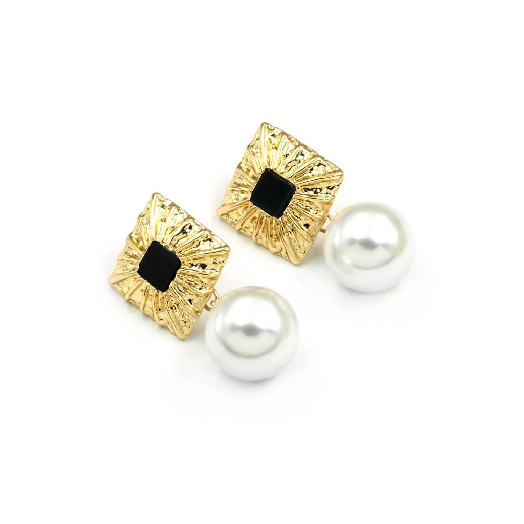 Black Square Pearl Drop Anti Tarnish Earrings For Women : HSPS60MB1064