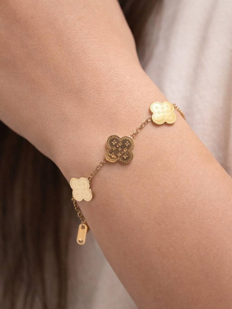 Brand Inspired Gold Clover Chain Bracelet | Anti-Tarnish 18K Gold Plated Jewelry : ATCB754GCBCP