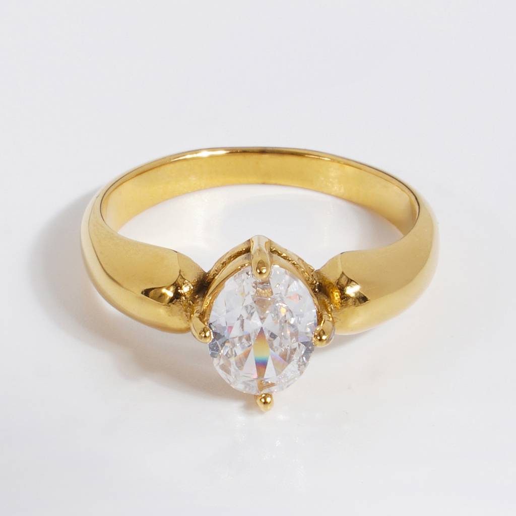 18K Gold Plated Waterproof Antitarnish Oval Zircon Ring : AMG0624R7821WH