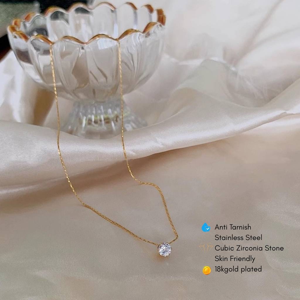 Diamond Solitaire Necklace : NC_SS_SmlDimnd_gld