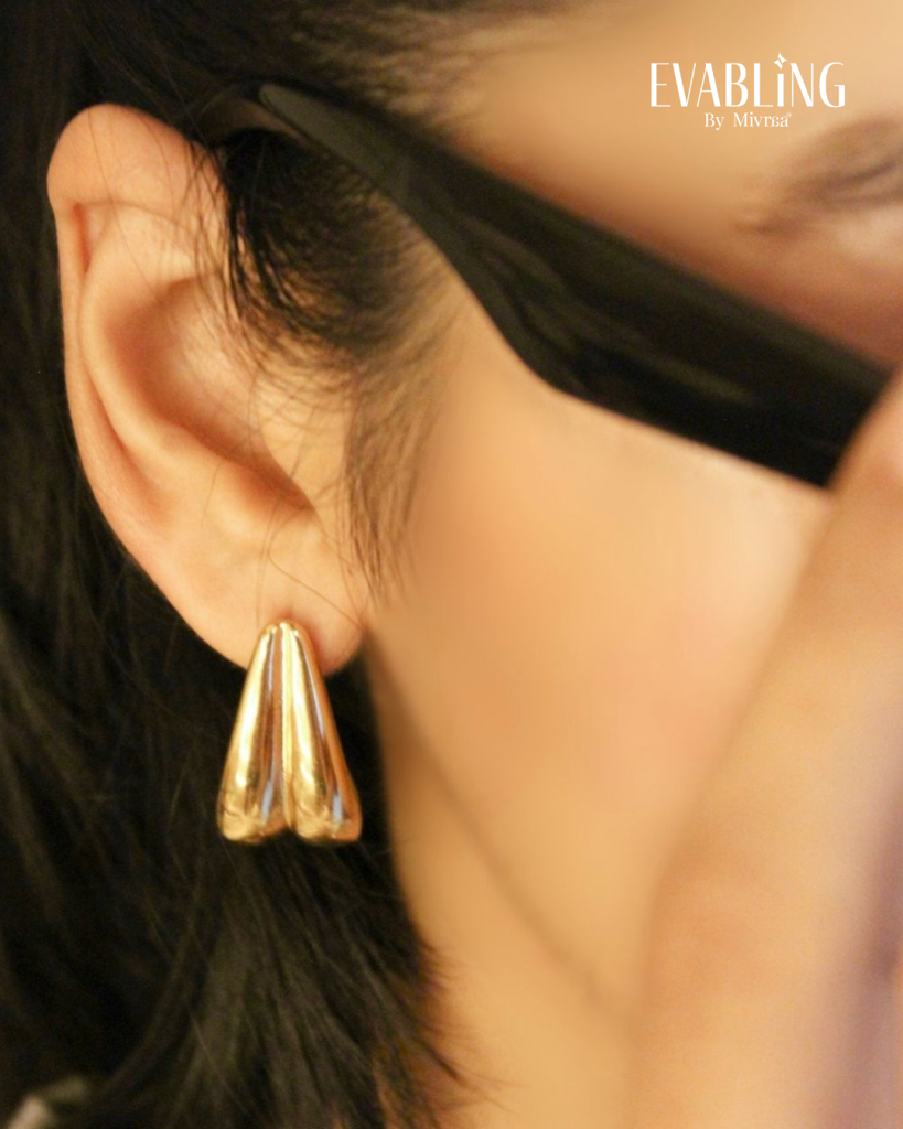 Sculpted Curve Earrings : EBE4