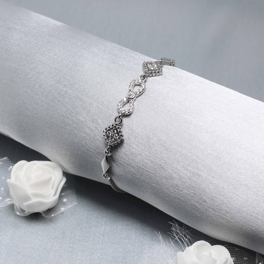 Silver Infinity Zircon Bracelet : BR023