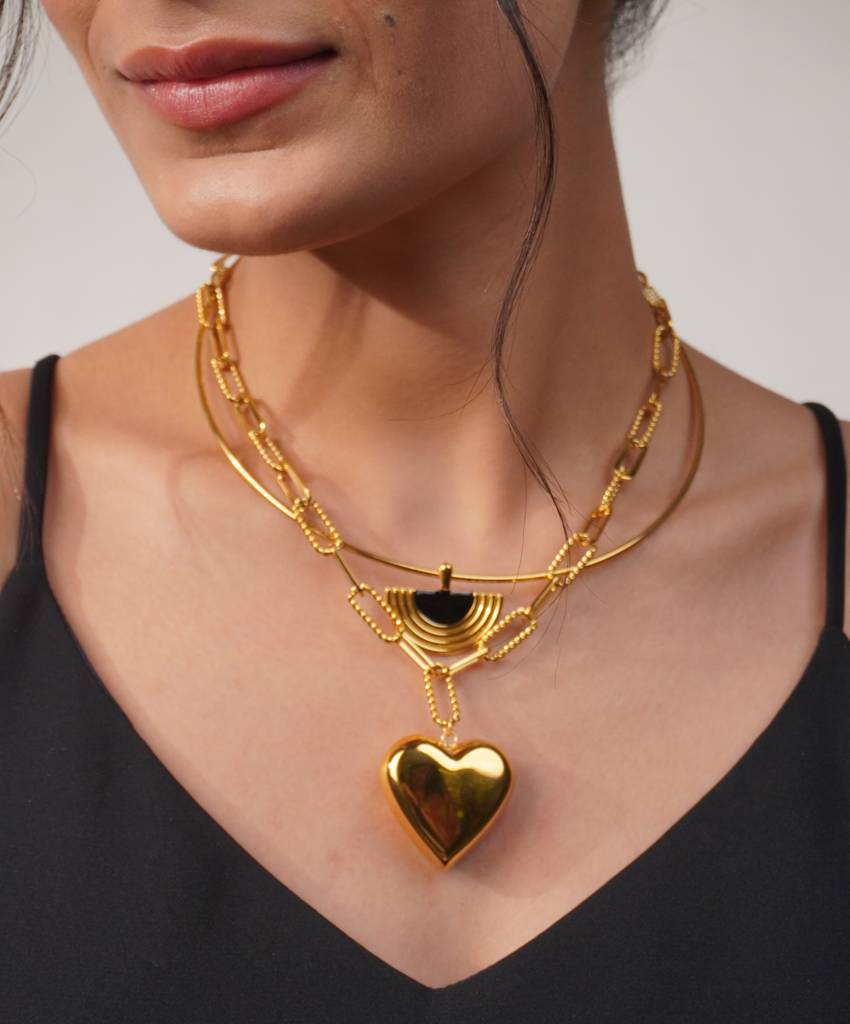 Heart Of Havana Gold Necklace : HeartOfHavanaGoldNecklace-CL-NK-PG-05