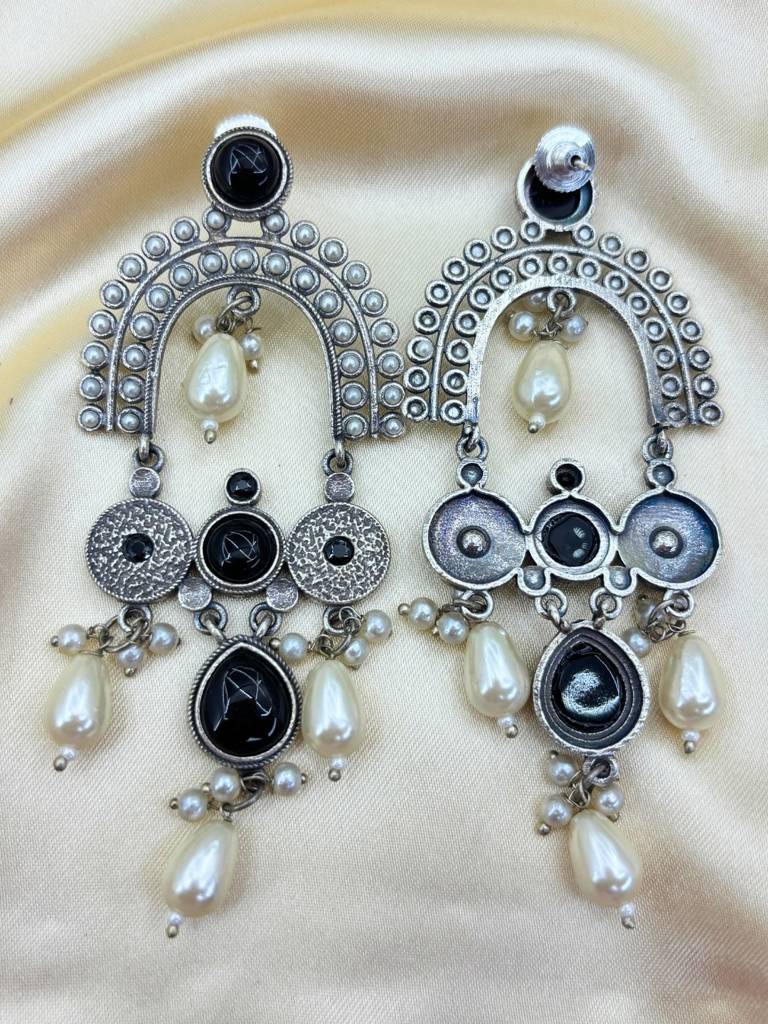Silver Plated Oxidised Stone & Pearl Embellished Statement Chandbali Earrings : VI26EROX100337