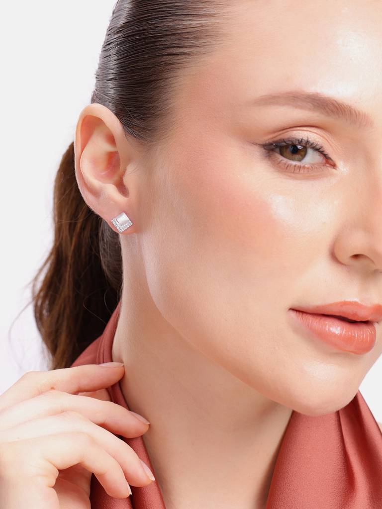 Silver Mop Square Frame Studs : WER00065