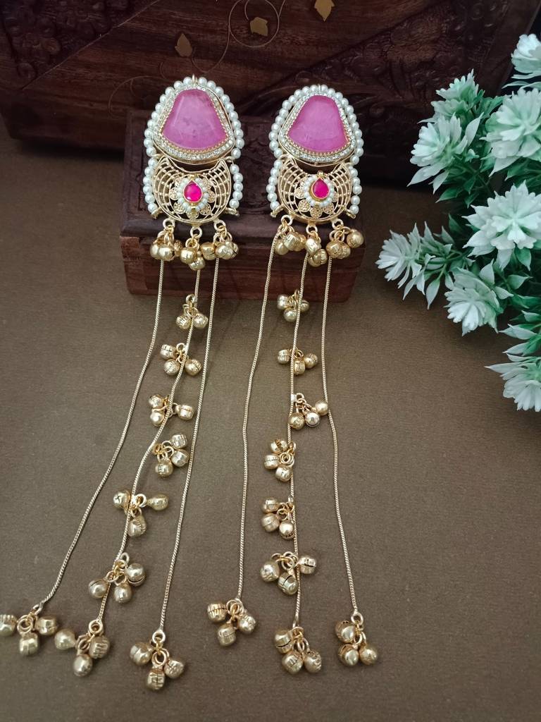 Brass-Plated Kundan Studded & Ghungroo Beaded Kashmiri Earrings With Earchains : VS105344