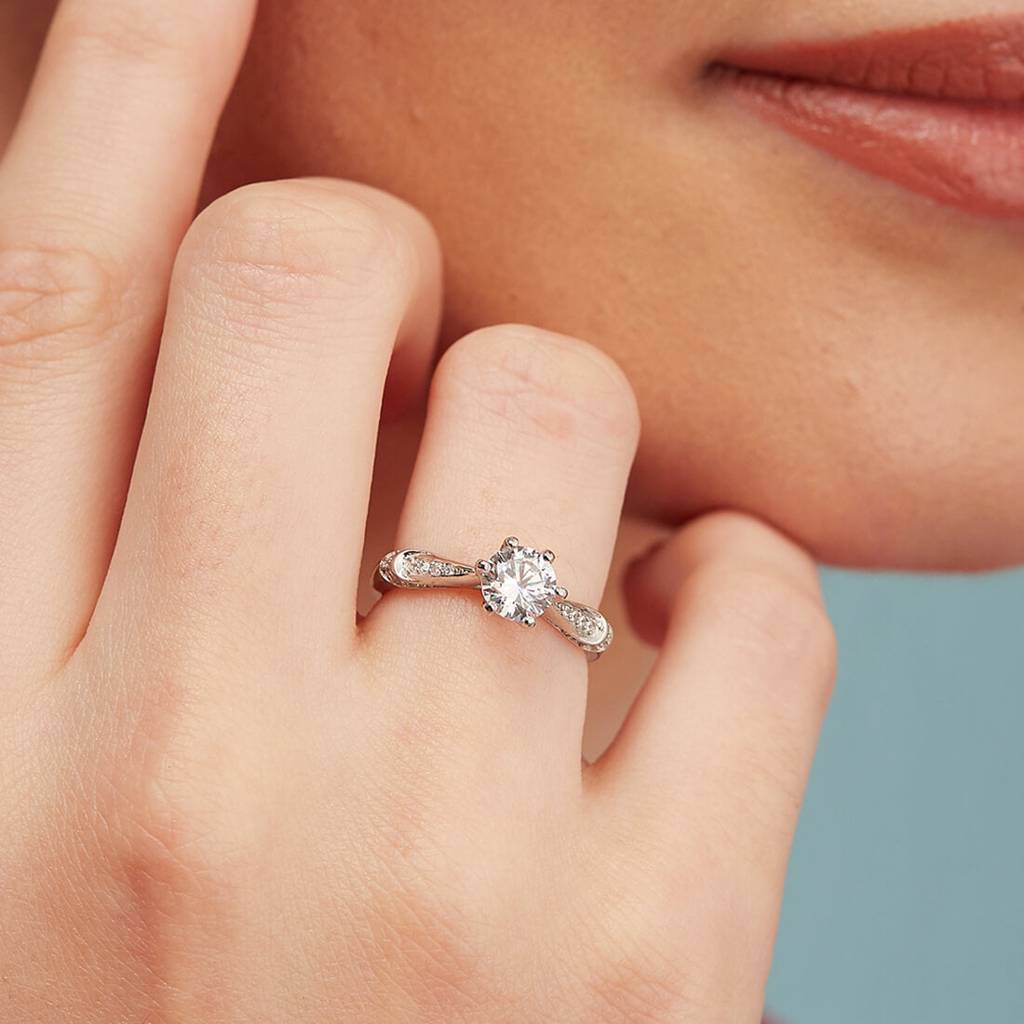 Regal Solitaire 925 Silver Ring (Adjustable) : RNG-40043