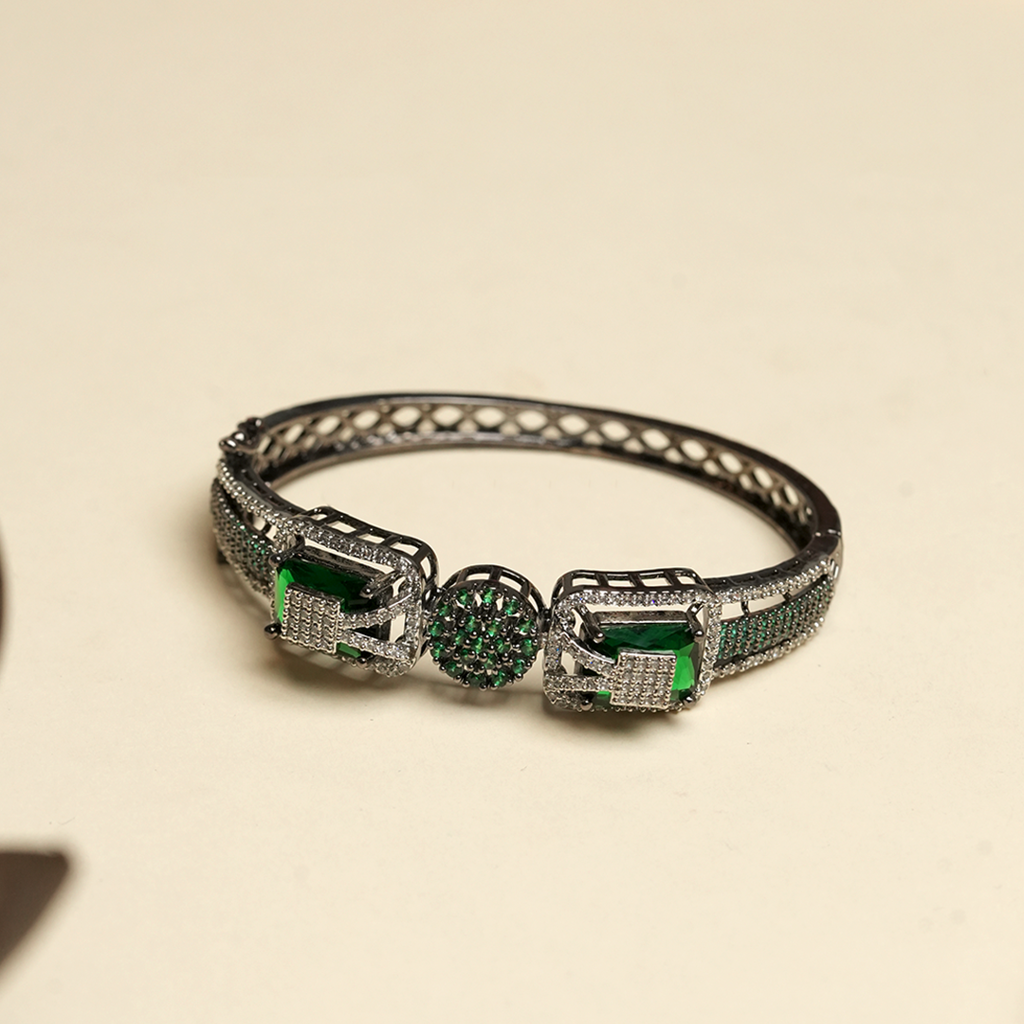 Designer Ad Bracelet : CAO0172STM