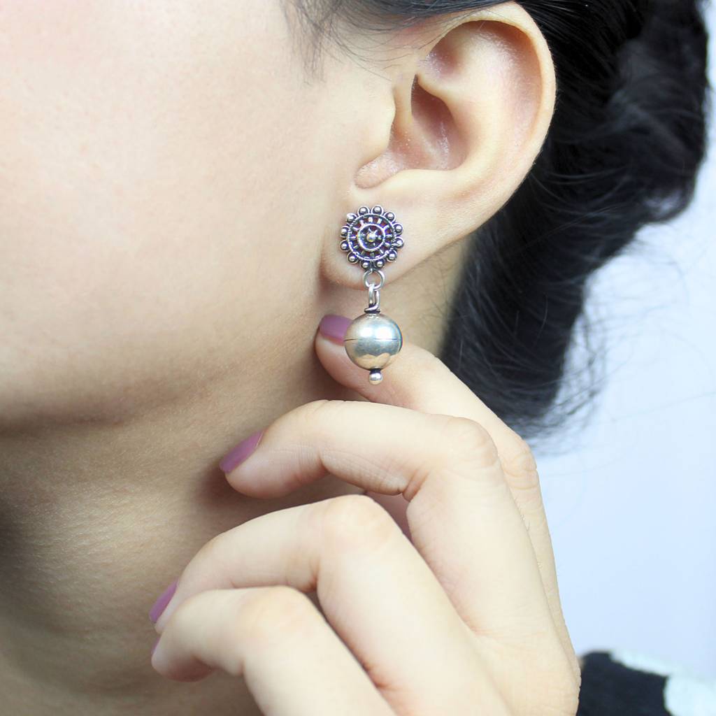 925 Pure Silver Traditional Ethnic Small Studs | Tiny Cute Studs Earrings : TWP1068