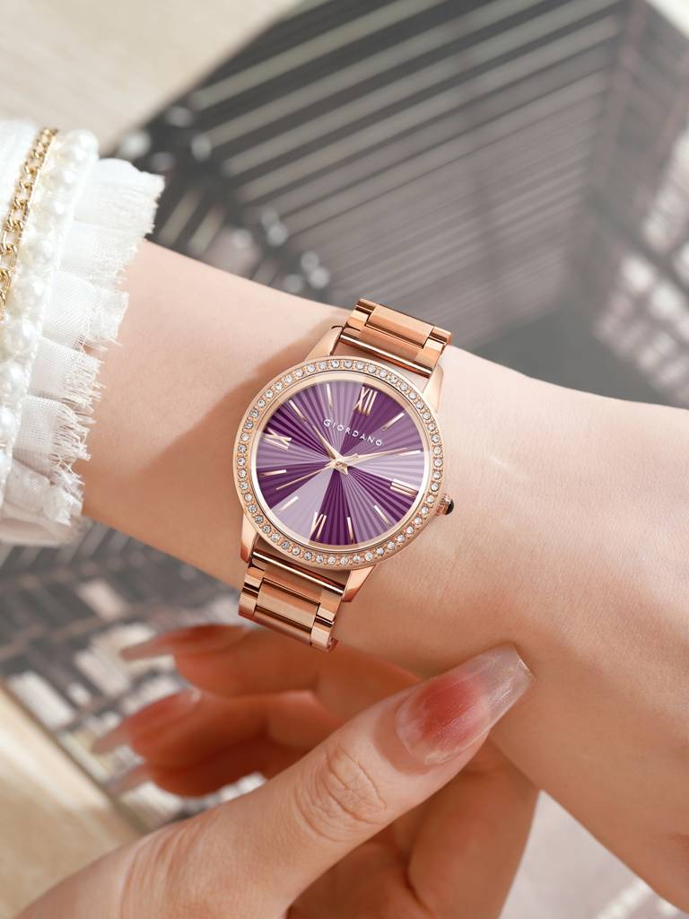 Giordano Classic Watch For Women With Round Diamond Cut Glass Dial, Elegant Stainless Steel Strap With Quartz Mo : GZ-60118-33