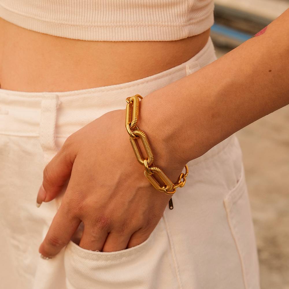 Power Links - Gold Loose Bracelet : PowerLinks-GoldLooseBracelet-JD-BR-LG-04