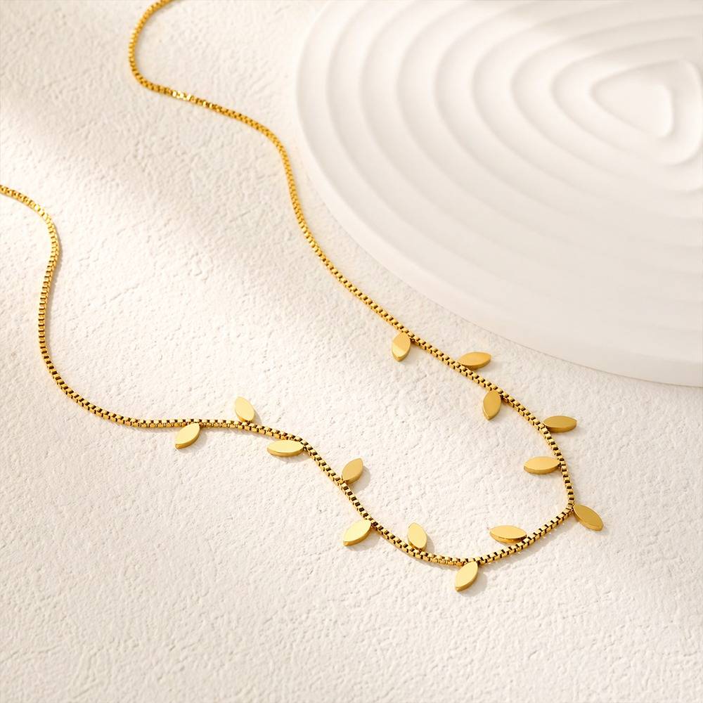 Women 18K Gold-Plated Leaf Charm Delicate Chain Necklace : 101115