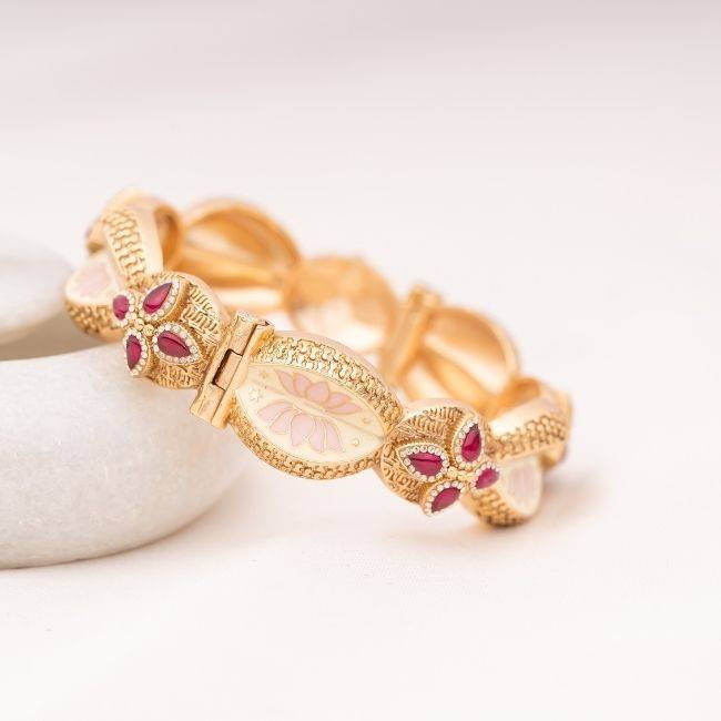 Maham Lotus Bangle : PA-3100