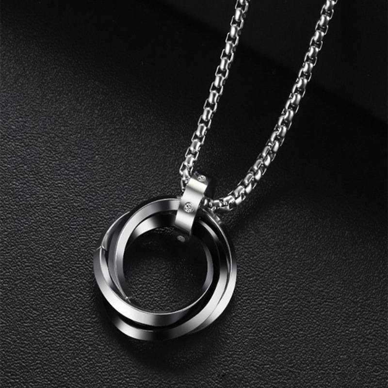 Silver Plated Stainless Steel Tri Circle Pendant Chain : ATO0624P431BK