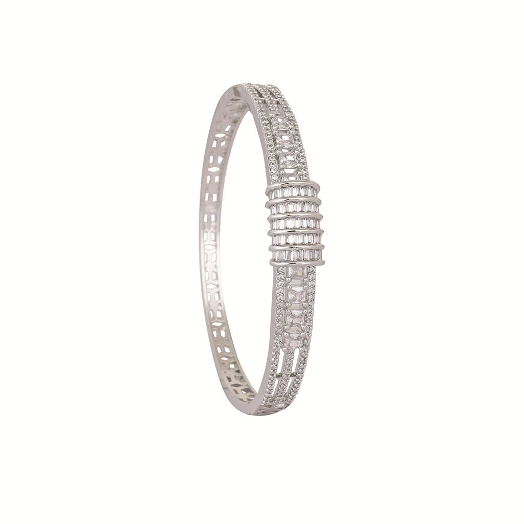 Diamond Radiance Anti Tarnish Bangle : YI24A0298B