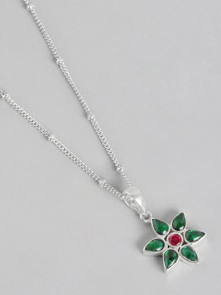 92.5 Silver Green Kundan Flower Necklace : U100SG007MY033