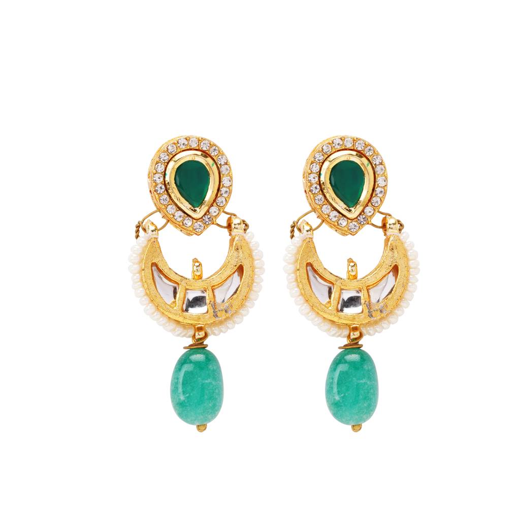 22Kt Gold-Plated Lush Moonlit Pearl Chain Necklace Set : PE17007