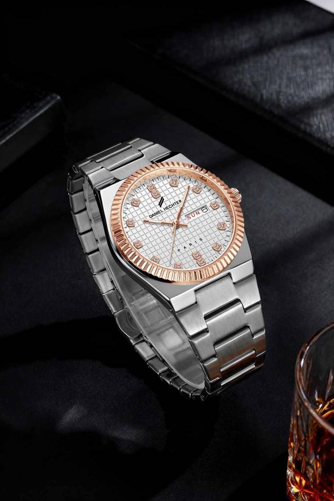 Daniel Hechter Hoche Collection Classic Analog Watch For Men – Textured Dial,Crystal Indices With Fluted Bezel, D : DHM1027-22