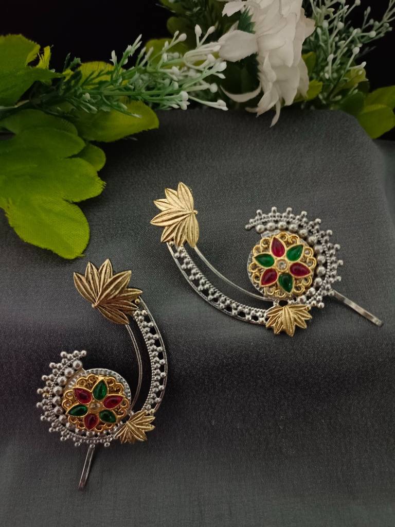 Brass-Plated Artificial Stones Studded Oxidised Floral Bugadi Ear Cuff Earring : VS105318
