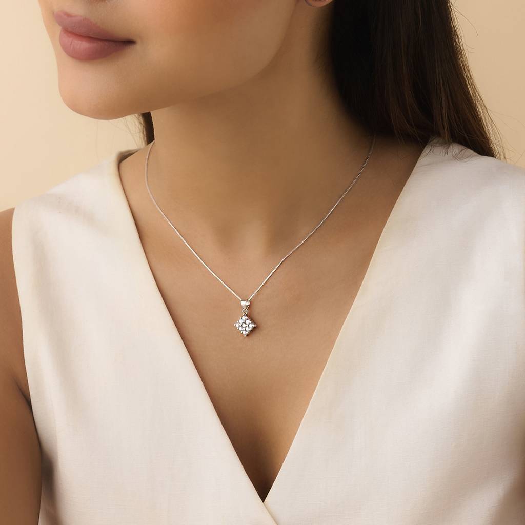 A Cluster Of Wishes Pendant : PEN-30261-C-R