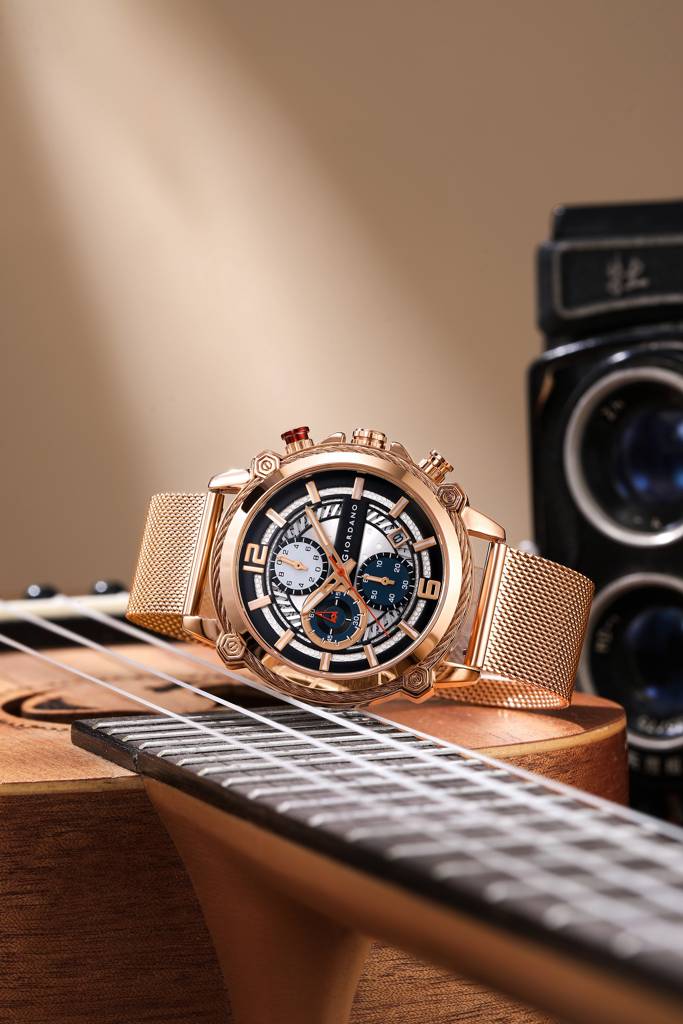 Analog Quartz Watch For Men With Round Textured Dial, Multifunction Sub-Dials, Date Display And Mesh Metal Strap : GZ-50039-44