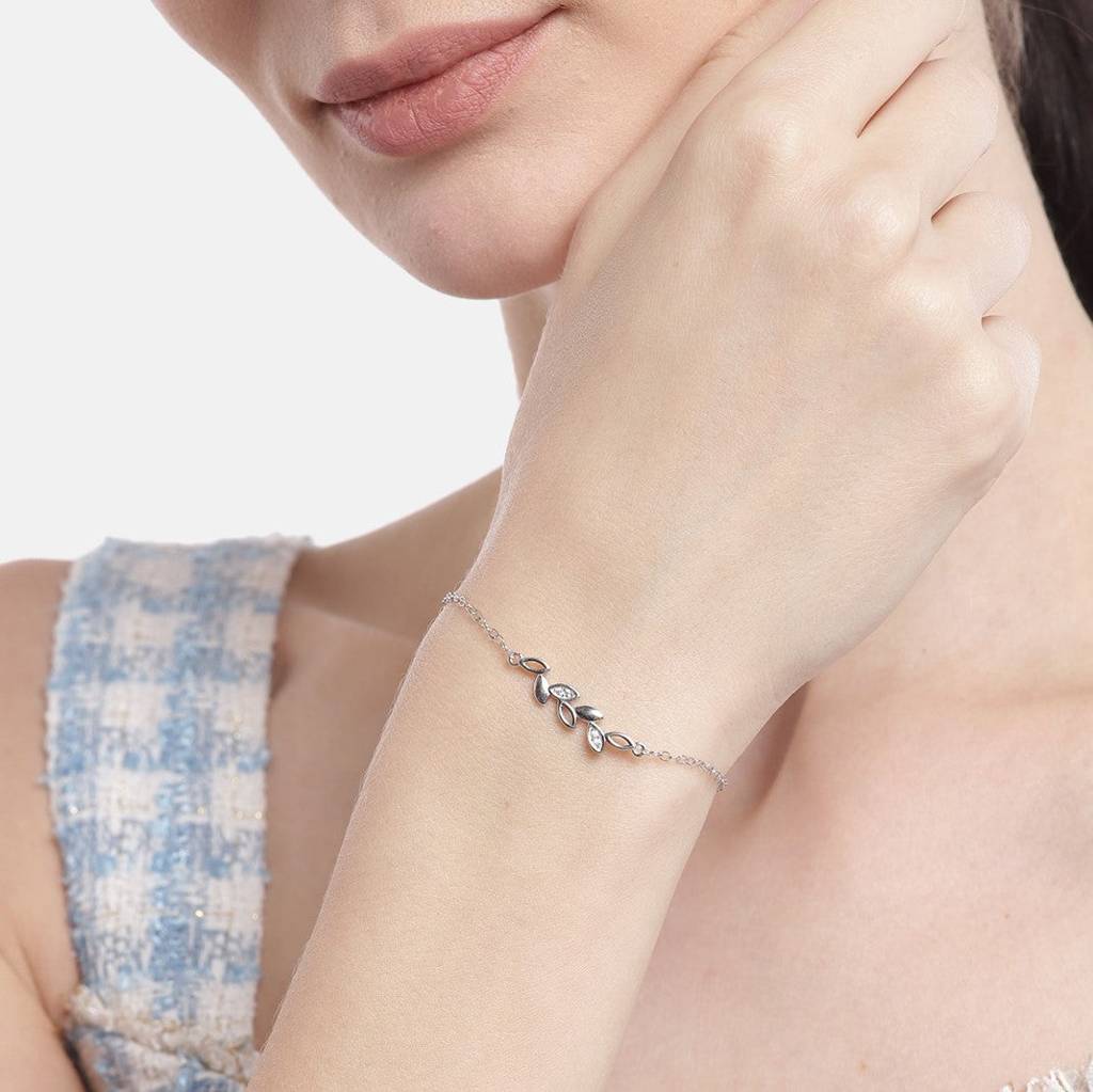 Leafy Glamour 925 Sterling Silver Bracelet With Cubic Zirconia : BR-80201