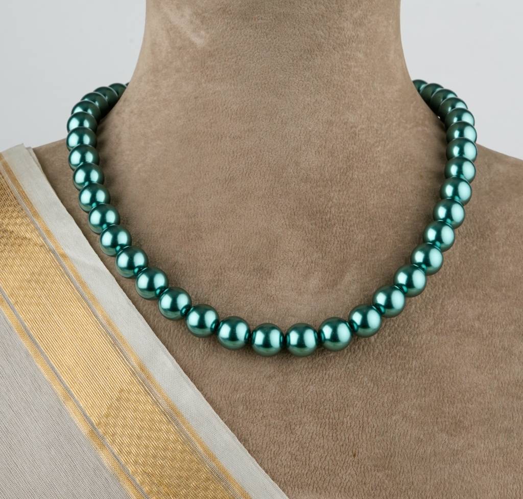British Green Pearls Necklace Set : PRMBS01