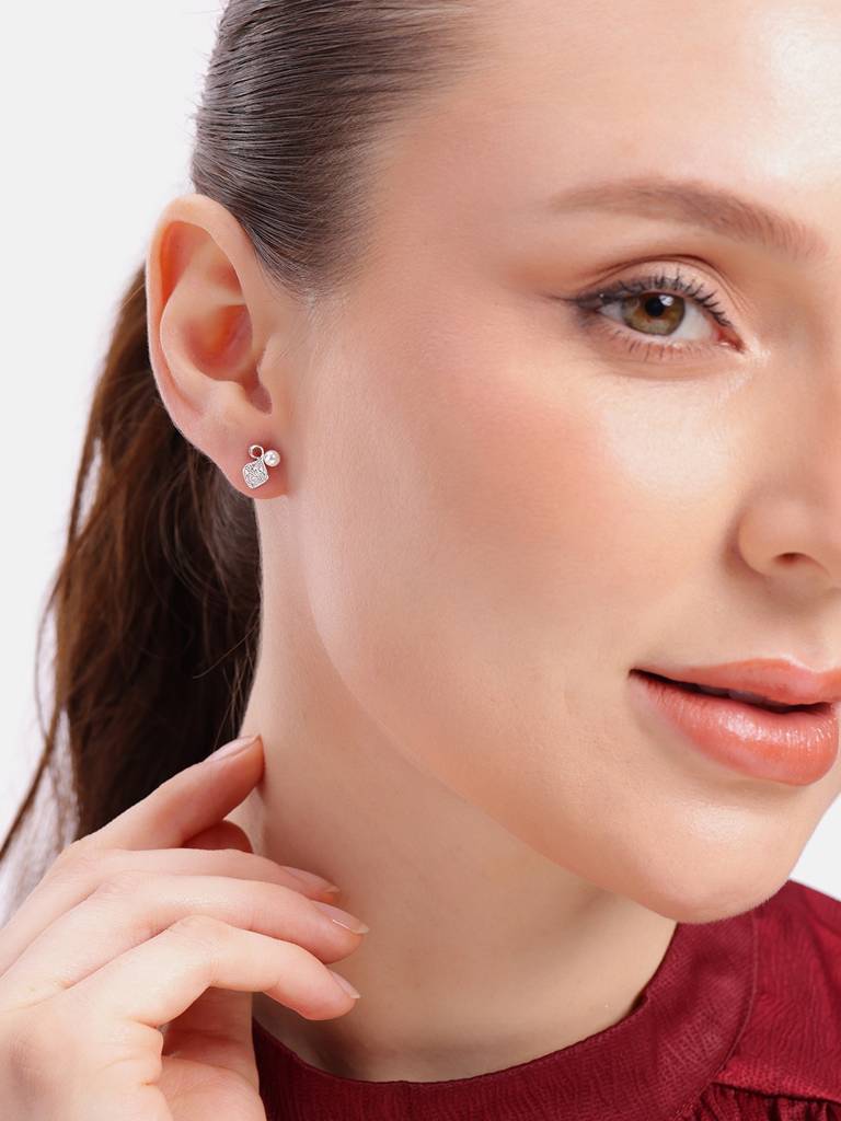 Silver Pearl Leaf Spark Stud Earrings : WER00061