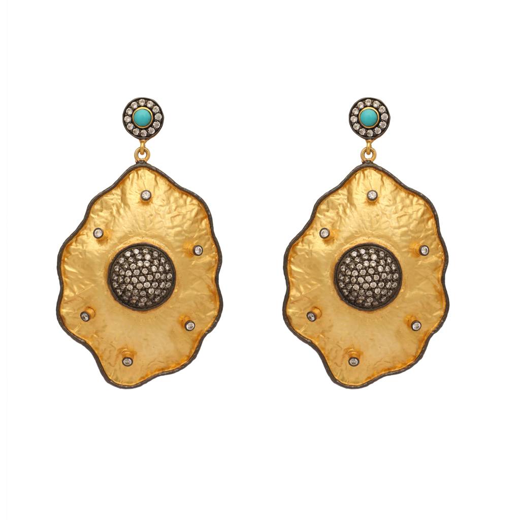 18K Golden Aura Lightweight Anti Tarnish Earrings : YI24A0271E
