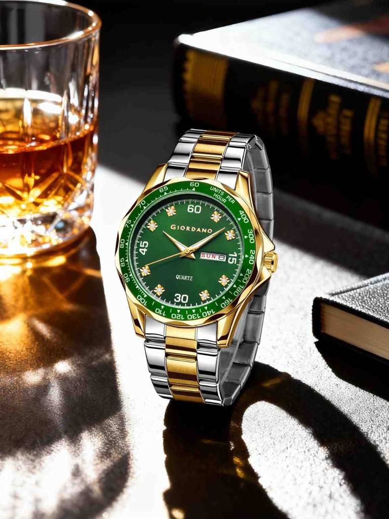 Giordano Two-Tone Analog Watch For Men - Crystal Hour Markers, Textured Bezel Design, Day & Date Display, Stainl : GZ-50177-33
