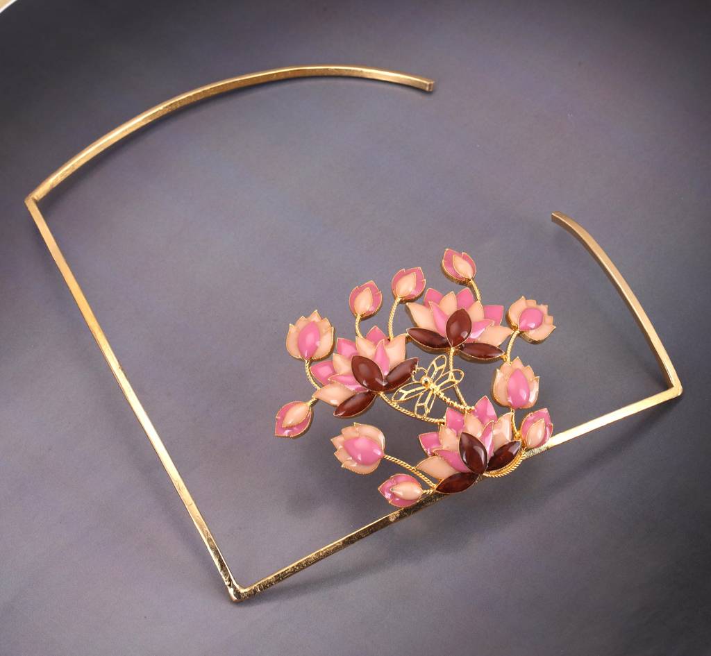 The Enchanted Floweret Choker : BR-2004