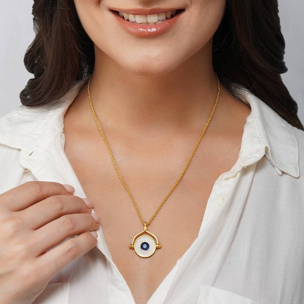 Protection Necklace With Evil Eye And Hamsa Hand : MMN693