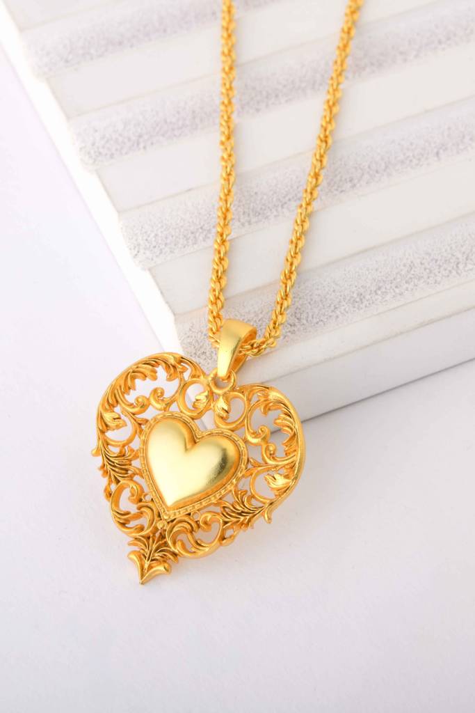 Golden Empress Heart Pendant : TZSN25