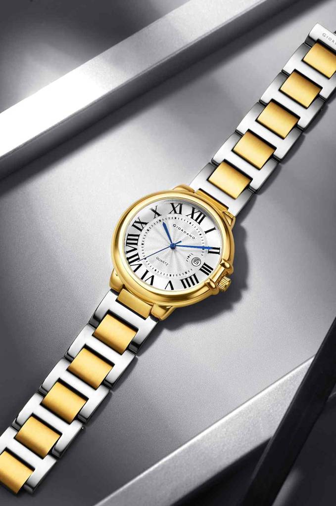 Giordano Analog Quartz Watch For Men Â Stainless Steel Strap, Textured Dial With Roman Numerals, Blue Hands, D : GZ-50187-22