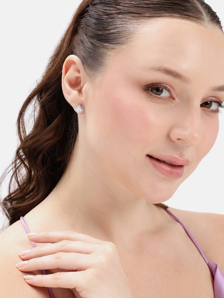 Silver Princess Solitaire Frame Studs : WER00094