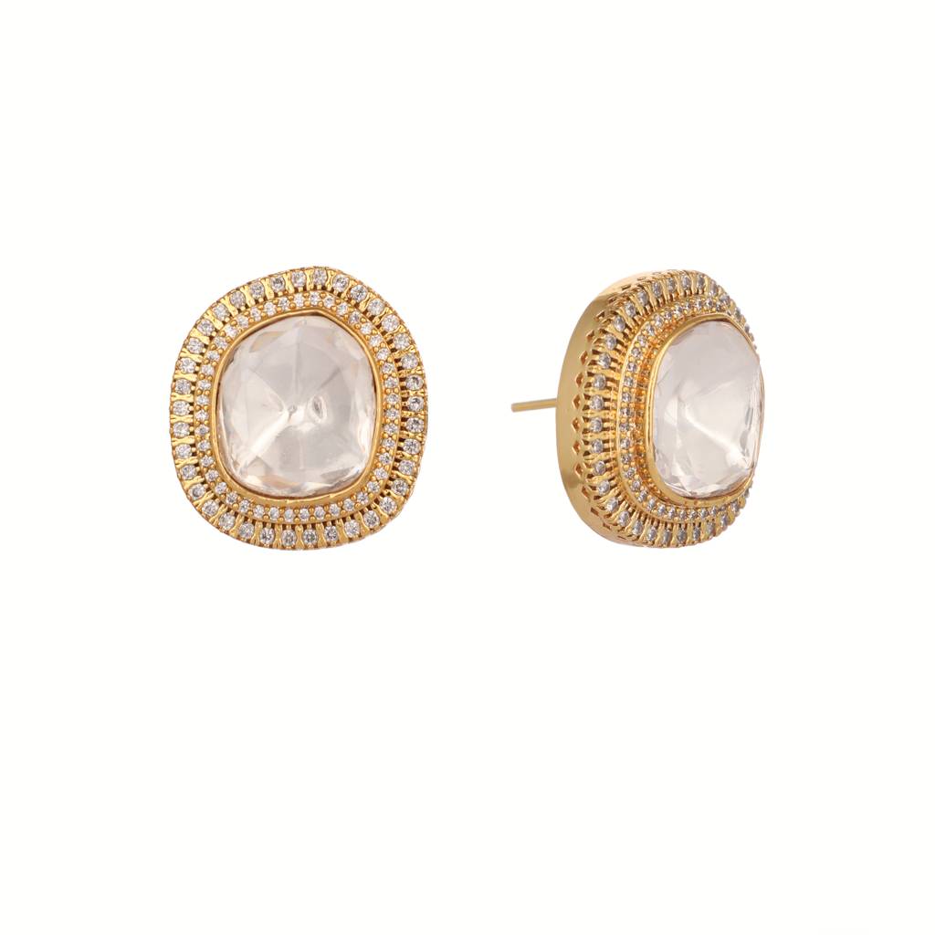 Golden Spark Anti Tarnish Studs : YI24A0302E