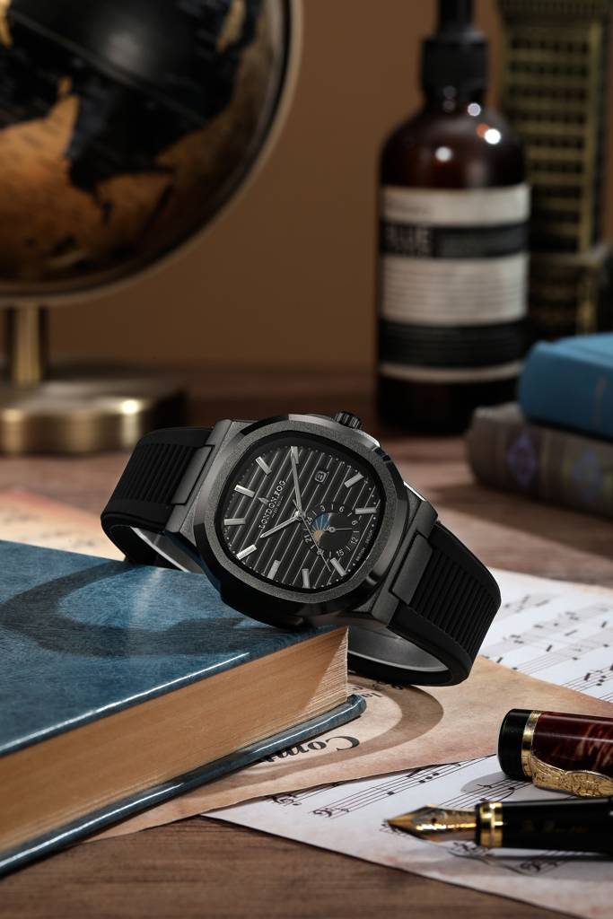 Greenwich Collection Analog Quartz Watch For Men With Textured Cushion-Shaped Dial, Date Display, 24-Hour Day-Ni : LFM10018-01